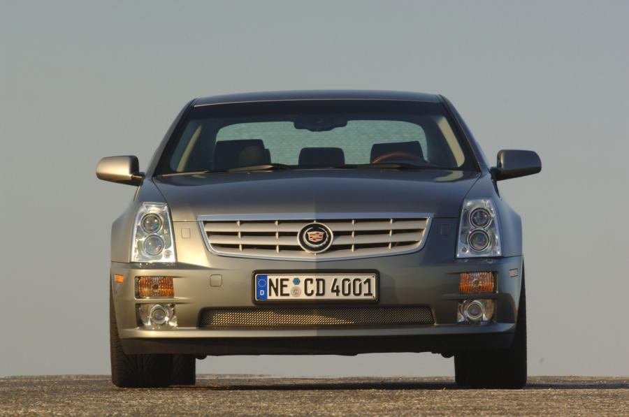  Cadillac STS 2005 года  (фото 76 из 95)